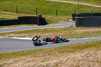cadwell-park;cadwell-park-photographs;cadwell-trackday-photographs;enduro-digital-images;event-digital-images;eventdigitalimages;peter-wileman-photography;racing-digital-images;trackday-digital-images;trackday-photos